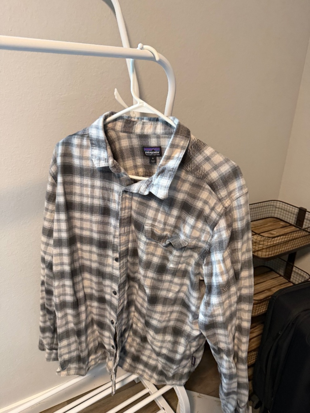 Patagonia Long Sleeve Button Down Shirt